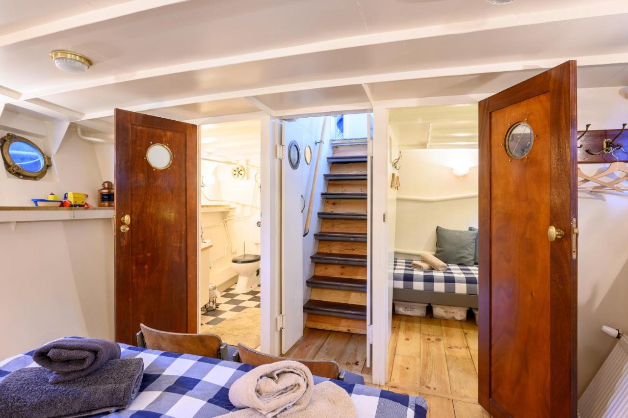 Boatapartment Animathor On Top Location Ρότερνταμ Εξωτερικό φωτογραφία